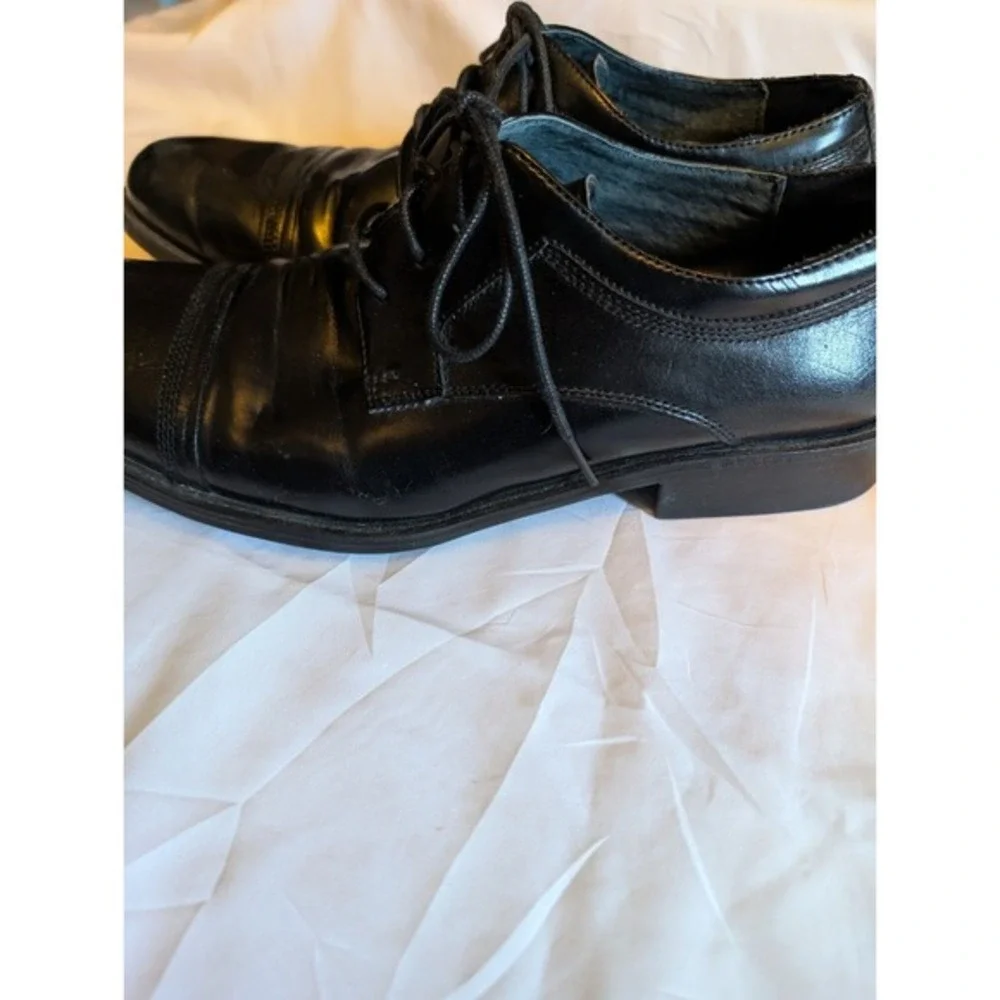 Steve‎ Madden Men's Black Leather Dress Shoes, Size 9